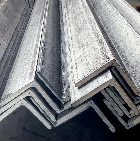 Уголок равнополочный 140х9  ОборонСпецСплав