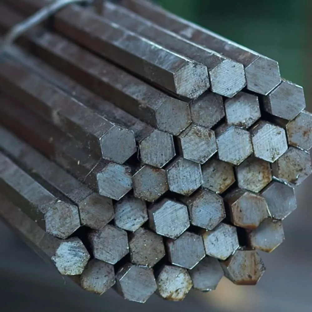 Конструкционный шестигранник (стальной) 32 мм 30ХН2МА  ОборонСпецСплав