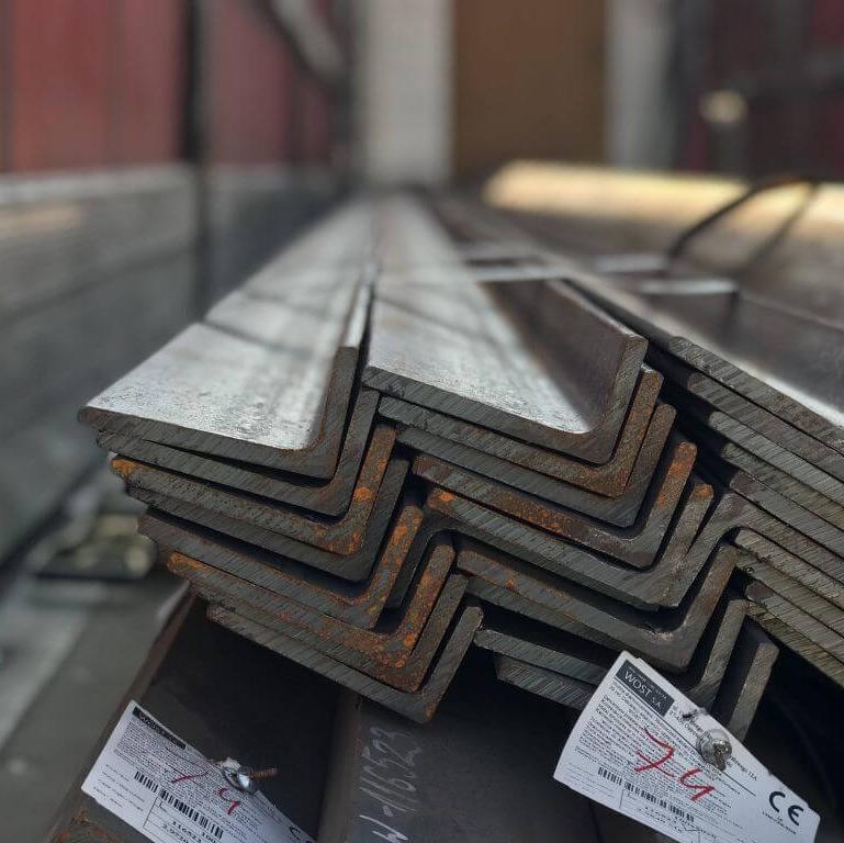 Уголок неравнополочный 75х50х6  ОборонСпецСплав